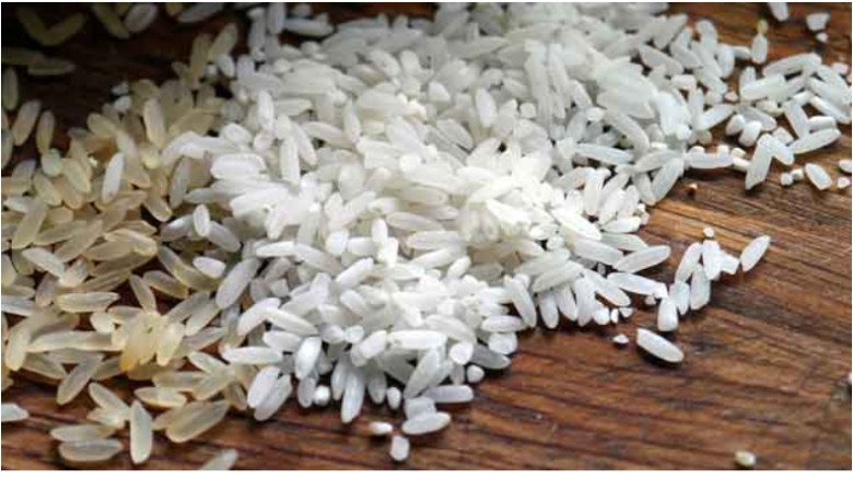 ভিয়েতনাম থেকে এলো আতপ চাল